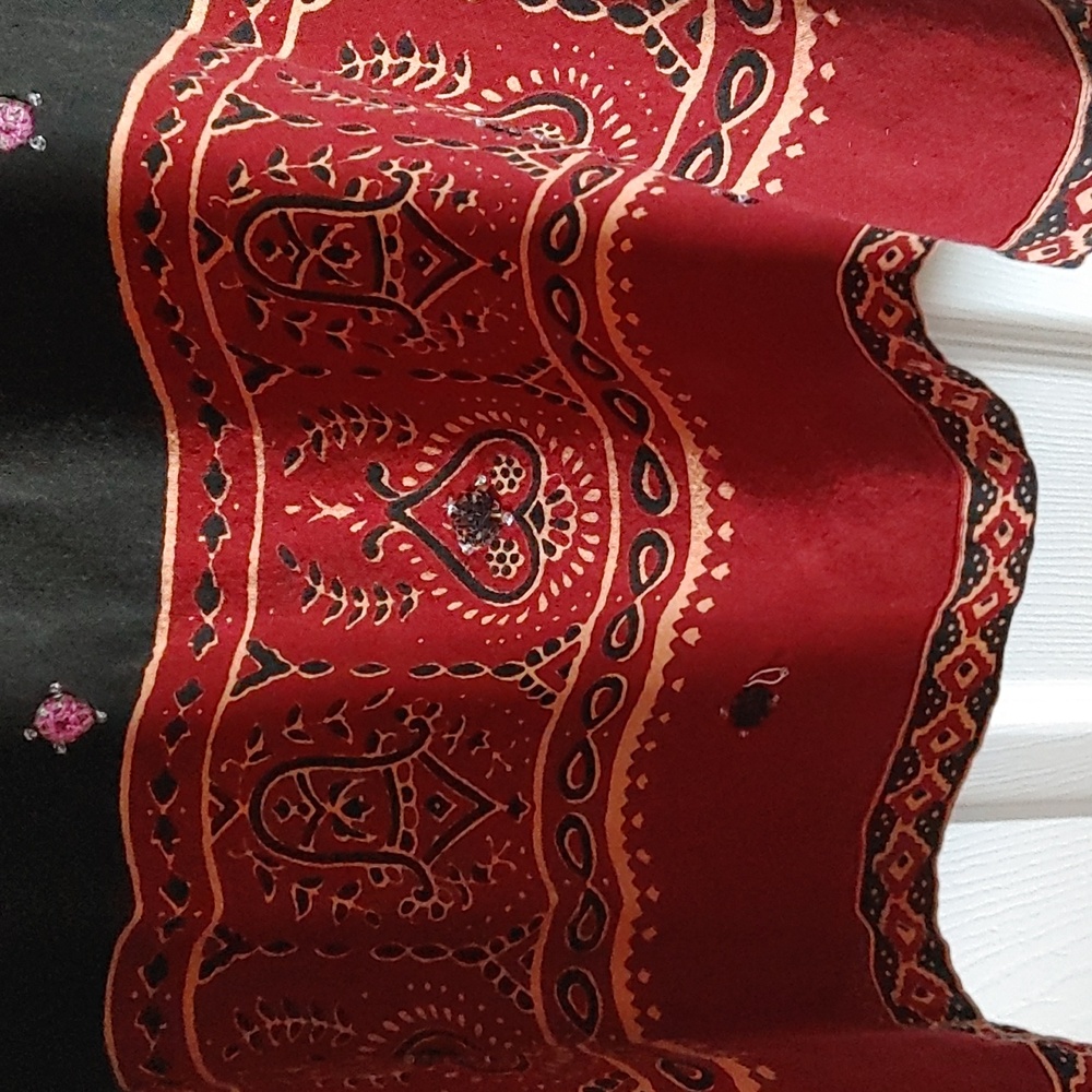 Willi Smith Maxi Skirt Sz 6 Black & Red Indian Sari-Style W/ Embroidered Mirrors - Picture 9 of 11